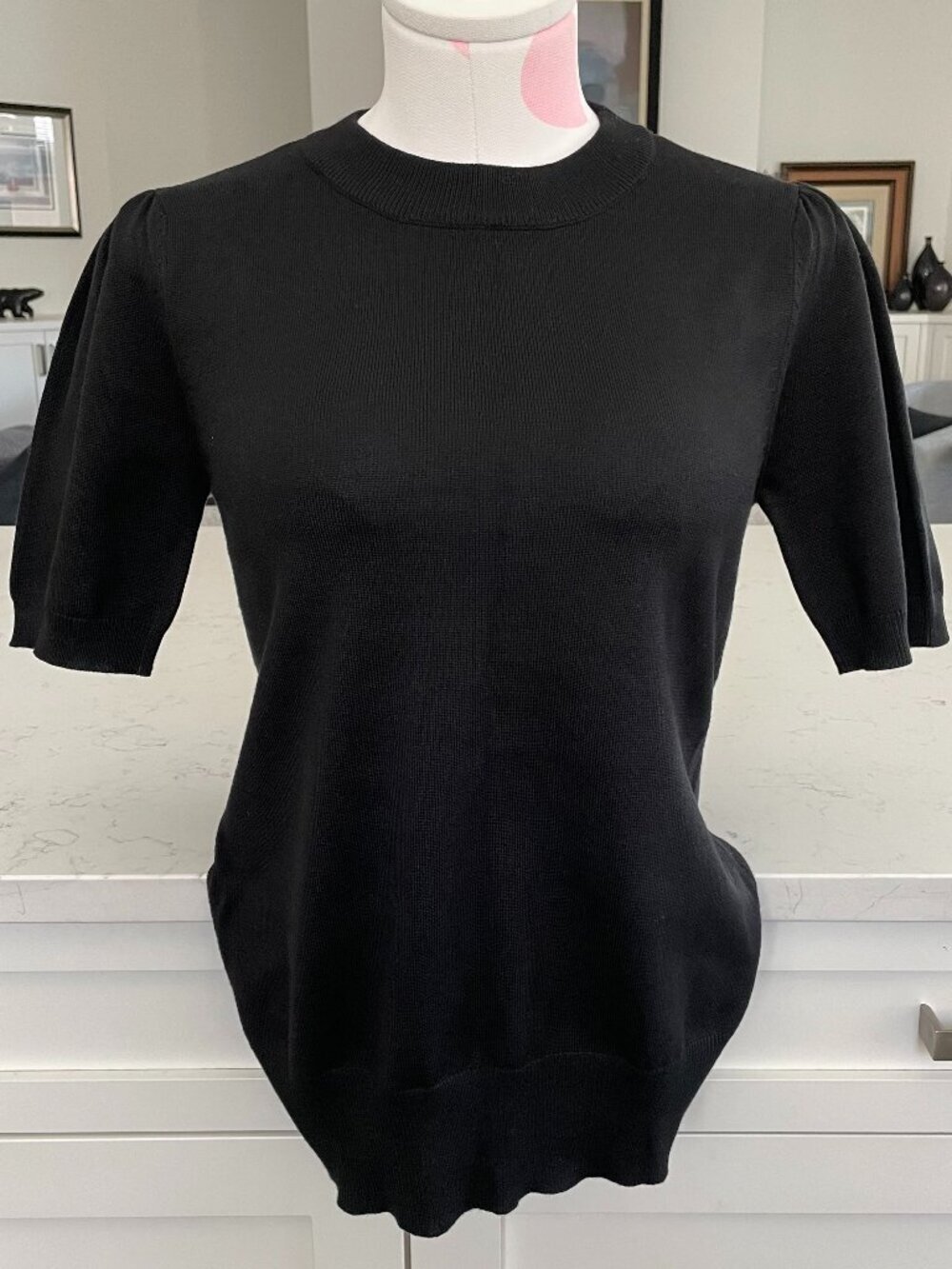 Saint Tropez Mila SZ SS Pullover Crew Neck Knit Sweater Classic Black Sz XS